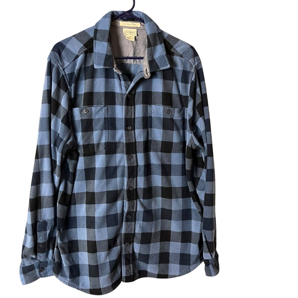 L.L. Bean Mens Blue Plaid Flannel Short Large Slightly Fitted Workwear Casual